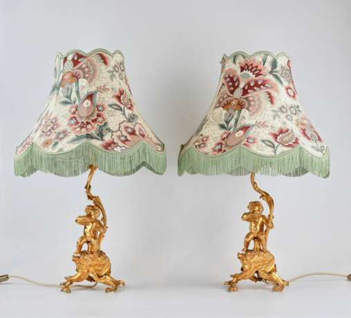 Pair of Putti table lamps Gilded bronze Neorococo Early 20th century - photo 1