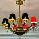 Eight-Armed Chandelier with Red or Black Lampshades Art Deco Mid-20th Century Bronze Antiquity 20th century - photo 3