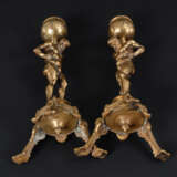 Paar Bronzeleuchter mit Atlasfiguren un - photo 4