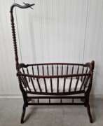 Catalogue des produits. Antique cradle