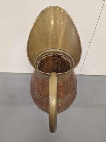 Large oak jug Oak Eclecticism Early 20th century - photo 3