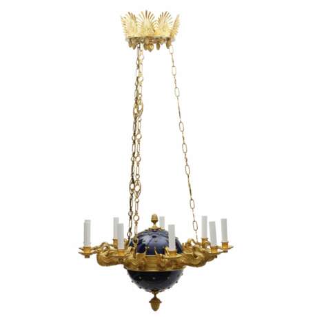 Impressive chandelier in Empire style. Russia. 19th century. Gilded bronze Empire 19th century - photo 2