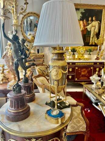 19th-Century Empire-Style Lamp in Gilt Bronze and Brown Patina with Marble Base Камень Napoleon III 18th century г. - фото 3