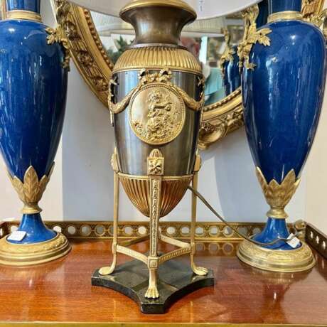 19th-Century Empire-Style Lamp in Gilt Bronze and Brown Patina with Marble Base Камень Napoleon III 18th century г. - фото 8