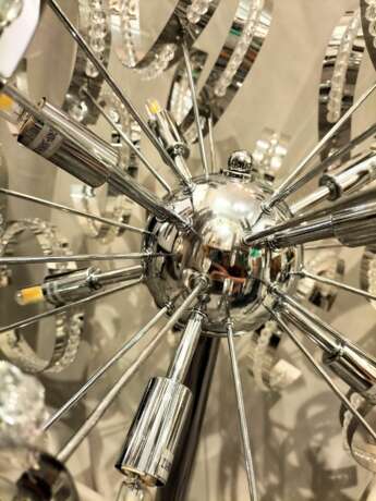 Big Mid-Century Modern Lamp in Chrome Metal and Glass 1970s Métal The end of the 20th century - photo 9