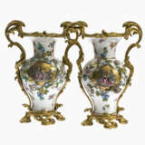 A pair of rare vases with gilt bronze mounts. Meissen, circa 1770 - photo 2