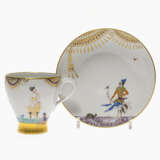 A 23-piece "1001 Nights" coffee service. Meissen, 2nd half of the 20th century, design: Ludwig Zepner 1966/67 (form number 2394), decoration: Prof. Heinz Werner (decor number 680710) - photo 2