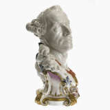 Bust of Count Sigmund von Haimhausen. Nymphenburg, recast 1910, Franz Anton Bustelli (1723-1763), circa 1760/61, completed by Domenik Auliczek (1734-1804), circa 1763 - photo 3