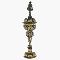 A Columbine cup with lid. Nuremberg, 17th century
