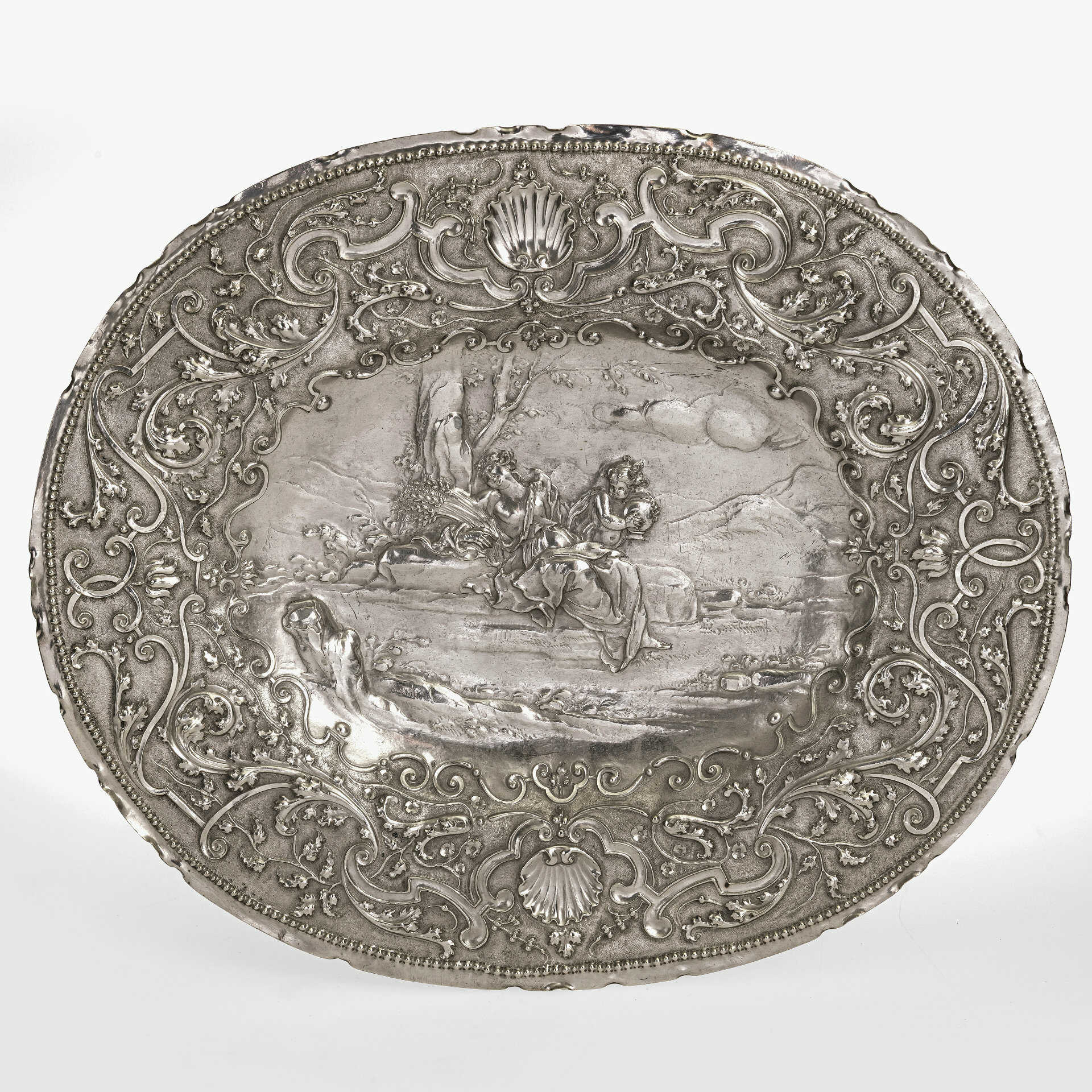 A platter with scene "Ceres". Augsburg, circa 1720, Paul Solanier (1665-1724)