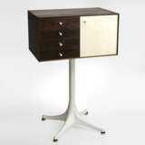 A chest of drawers. attributed to George Nelson & Associates / USA, circa 1950/1960, Modell 5211 für Herman Miller - photo 1