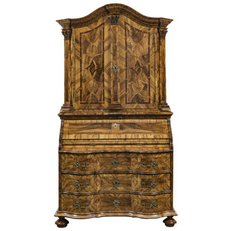 A bureau cabinet. 18th century and later - photo 1