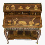 A ladies bureau (Bonheur du jour). Paris, circa 1770, marked P. Pioniez (master 1765) - photo 4