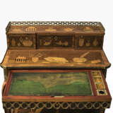 A ladies bureau (Bonheur du jour). Paris, circa 1770, marked P. Pioniez (master 1765) - photo 5