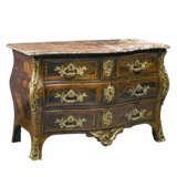 A commode. France, 18th century - фото 2