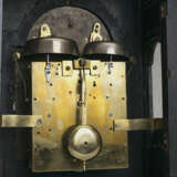 A bracket clock. England, mid 18th century - фото 2