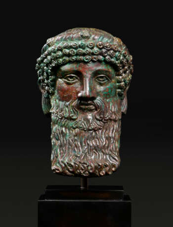 A ROMAN ARCHAISTIC BRONZE HERM HEAD OF HERMES PROPYLAIOS - Foto 1