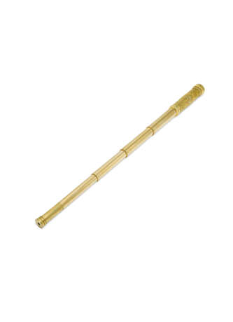 A SILVER-GILT TELESCOPE - photo 2