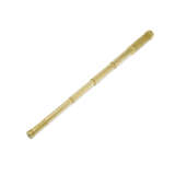 A SILVER-GILT TELESCOPE - photo 2
