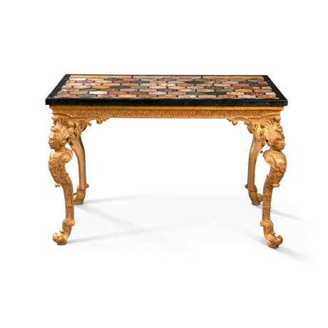 A PAIR OF GEORGE I GILT-GESSO AND SPECIMEN MARBLE SIDE TABLES - Foto 4
