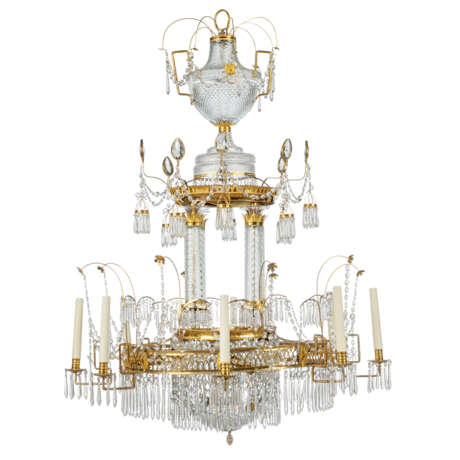 A NEOCLASSICAL ORMOLU-MOUNTED CRYSTAL AND GLASS EIGHT-BRANCH CHANDELIER - photo 3