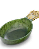 A LARGE AND IMPRESSIVE GUILLOCHÉ ENAMEL AND GOLD-MOUNTED NEPHRITE KOVSH