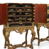 A PAIR OF REGENCE GILT-METAL-MOUNTED BLACK AND GILT JAPANESE LACQUER CABINET-ON-STANDS - photo 4