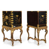 A PAIR OF REGENCE GILT-METAL-MOUNTED BLACK AND GILT JAPANESE LACQUER CABINET-ON-STANDS - photo 5