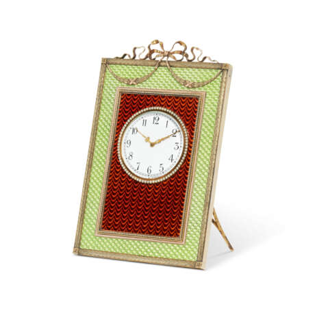 A JEWELLED GUILLOCH&#201; ENAMEL AND SILVER-GILT DESK CLOCK - photo 1