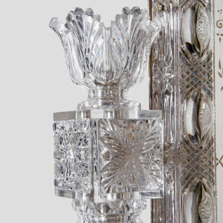 A PAIR OF VICTORIAN CUT-CRYSTAL, EBONISED AND PARCEL-GILT CHEVAL MIRRORS - photo 8