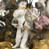 A LOUIS XV ORMOLU-MOUNTED MEISSEN AND VINCENNES PORCELAIN CENTREPIECE - фото 7