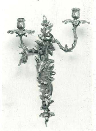 A SET OF FOUR LOUIS XVI ORMOLU THREE-LIGHT WALL-LIGHTS - photo 10