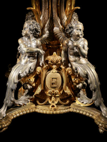 AN IMPERIAL NAPOLEON III ORMOLU, SILVERED AND MARBLE GUERIDON - photo 8