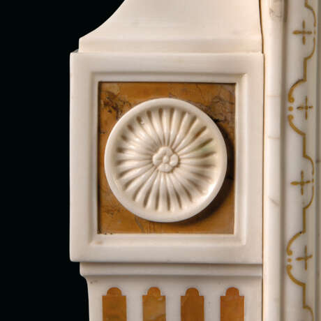 A GEORGE III STATUARY AND SIENA MARBLE AND AGATE CHIMNEYPIECE - photo 4