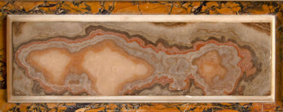 A GEORGE III STATUARY AND SIENA MARBLE AND AGATE CHIMNEYPIECE - photo 6