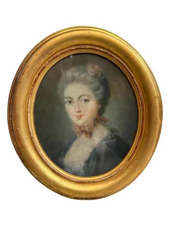 Portrait of a young woman in an gilt oval frame pastel drawing 18th century oil painting 18th century - Foto 11