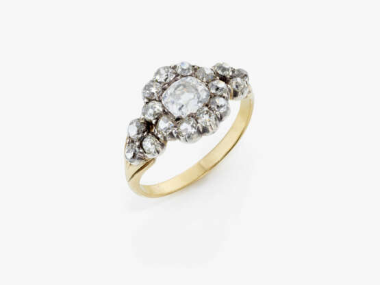 A ring with diamonds. Probably France, circa 1880 - photo 1