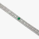 Armband mit Smaragd und Diamanten. Wohl Deutschland, um 1930 - Foto 2