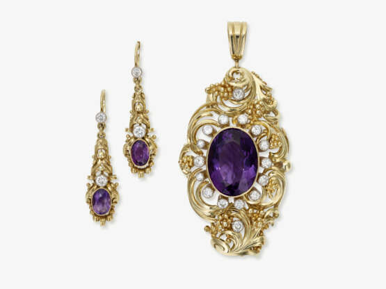 An amethyst jewellery set with brilliant-cut diamonds. - photo 1