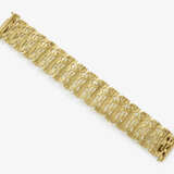A gold bracelet. Germany, 1970s - photo 2