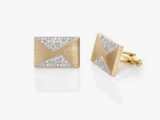 Elegant gentlemen's cufflinks decorated with small brilliant-cut diamonds. Germany, 1980s - 1990s
