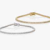 A set of two Rivière bracelets with brilliant-cut diamonds in yellow / white gold. USA, Miami - photo 1