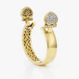 A bangle with heart-shaped ends. - photo 2