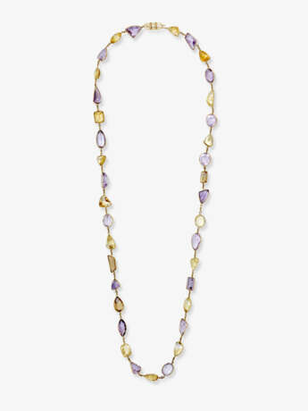 A soutoir - necklace consisting of a play of colours of delicate citrines and amethysts. Germany, 2000s - фото 3