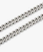 Колье и цепочки. A Sautoir link chain richly decorated with octagonal-cut diamonds. Only Jewels, Belgium, 2020s