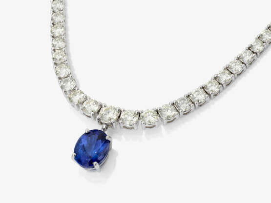 A classic Rivière necklace decorated with brilliant-cut diamonds and a fine tanzanite. Belgium, Only Jewels, 2020s - photo 1