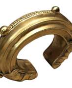Produktkatalog. Nigerian 19th Century Gold and bronze trade currency Bracelet
