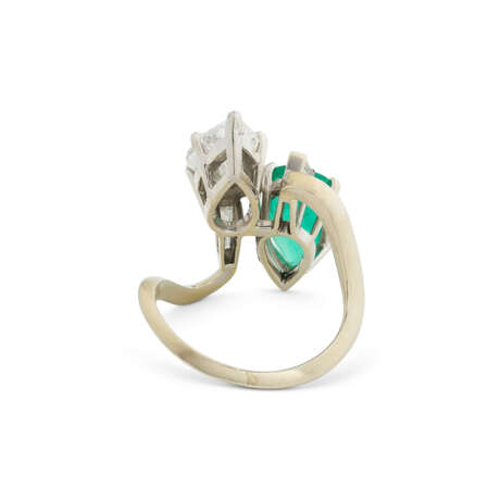 BAGUE ÉMERAUDE ET DIAMANTS - Foto 4