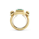 JAR BAGUE ÉMERAUDE ET DIAMANTS - photo 3
