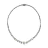 COLLIER ET PAIRE DE BOUCLES D’OREILLES DIAMANTS - photo 2